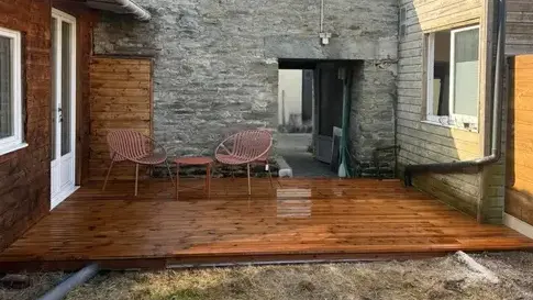 terrasse bois à Les Pieux - image 2
